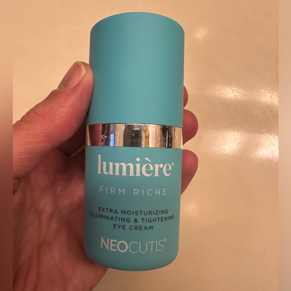 Neocutis Lumiere Firm Riche eye cream
